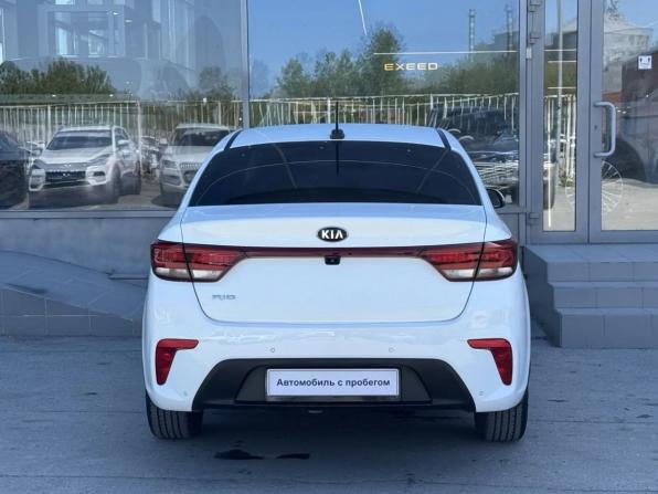 Kia Rio IV с пробегом 2017 года, цена 1 350 000 рублей, 139622 км, седан, Автокод Объявления