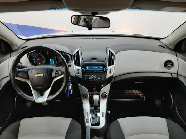 Chevrolet Cruze I Рестайлинг с пробегом 2014 года, цена 860 000 рублей, 152159 км, хэтчбек, Автокод Объявления