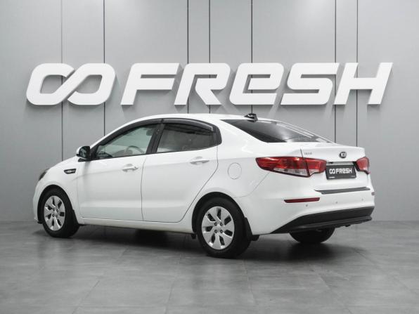 Kia Rio III Рестайлинг с пробегом 2017 года, цена 1 199 000 рублей, 125073 км, седан, Автокод Объявления