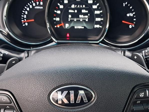 Kia Ceed II Рестайлинг с пробегом 2015 года, цена 1 230 000 рублей, 130000 км, хэтчбек, Автокод Объявления