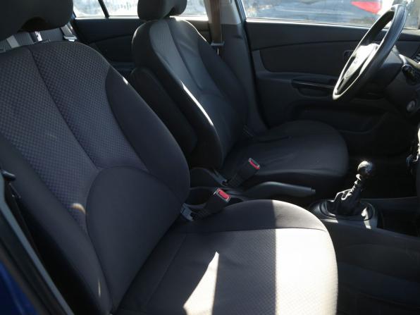 Kia Rio II Рестайлинг с пробегом 2010 года, цена 391 000 рублей, 243400 км, седан, Автокод Объявления