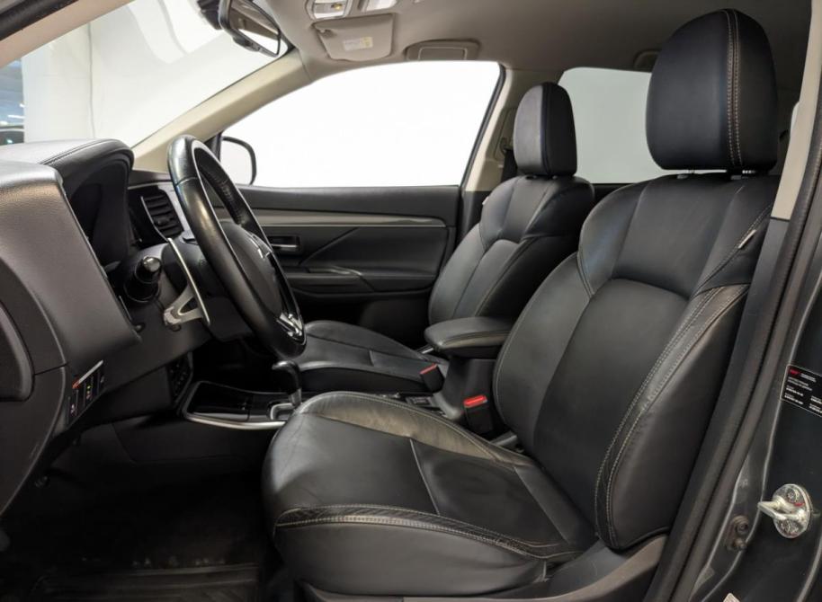 Mitsubishi Outlander III Рестайлинг 3 Санкт-Петербург  - изображение 20