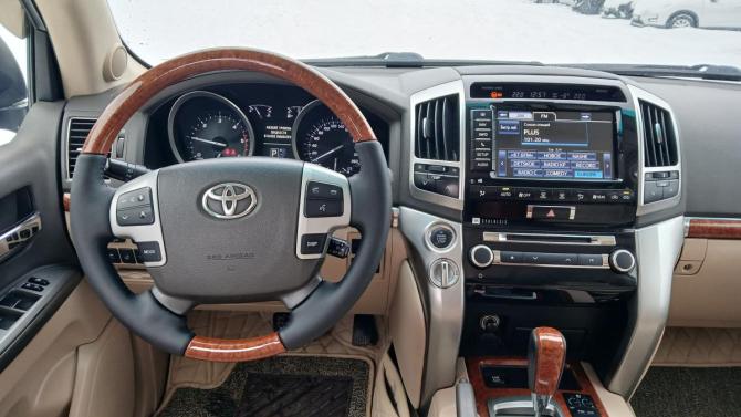 Toyota Land Cruiser 200 Series Рестайлинг 1 с пробегом 2012 года, цена 3 128 000 рублей, 298524 км, внедорожник, Автокод Объявления