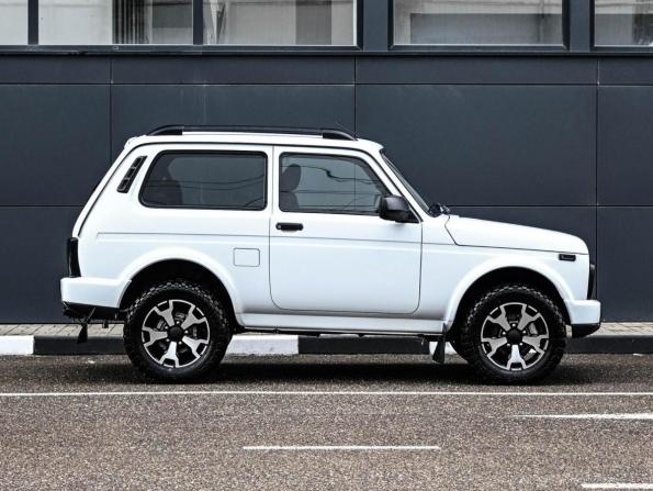 Lada (ВАЗ) Niva Legend с пробегом 2024 года, цена 889 000 рублей, 29427 км, внедорожник, Автокод Объявления