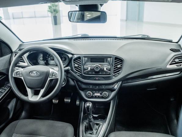 Lada (ВАЗ) Vesta I с пробегом 2017 года, цена 696 000 рублей, 129432 км, седан, Автокод Объявления