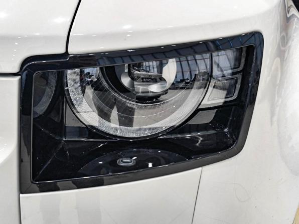 Land Rover Defender II с пробегом 2020 года, цена 4 950 000 рублей, 67728 км, внедорожник, Автокод Объявления