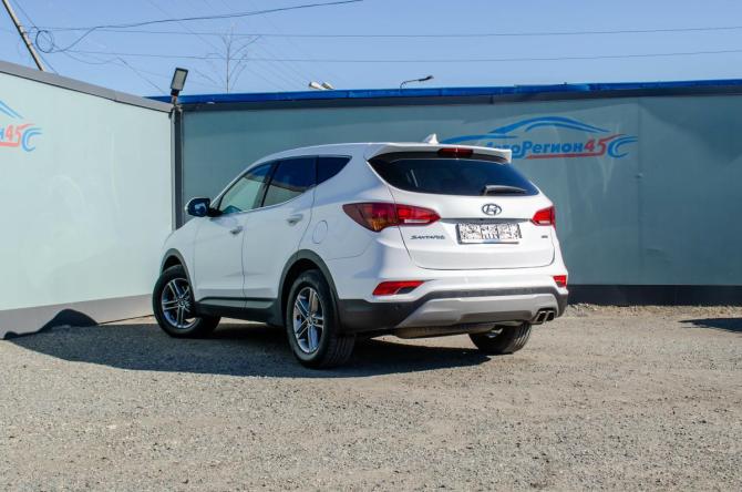Hyundai Santa Fe III Рестайлинг с пробегом 2018 года, цена 2 350 000 рублей, 103000 км, внедорожник, Автокод Объявления