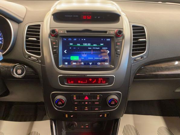 Kia Sorento II Рестайлинг с пробегом 2017 года, цена 1 990 000 рублей, 162000 км, внедорожник, Автокод Объявления
