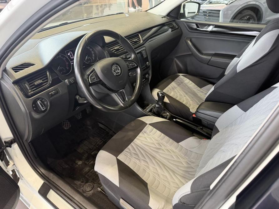 Skoda Rapid I Рестайлинг Челябинск  - изображение 7
