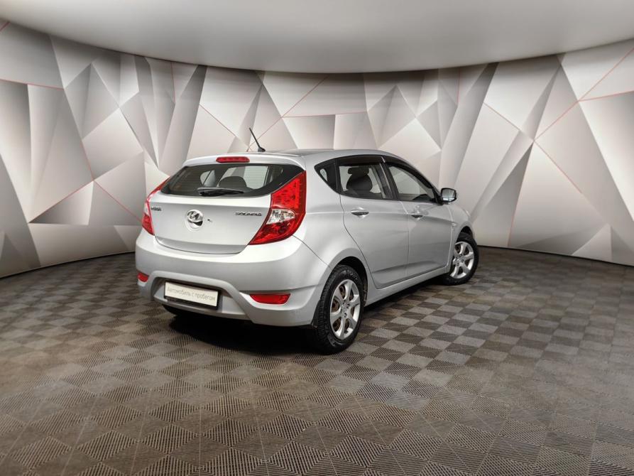 Hyundai Solaris I Москва  - изображение 2