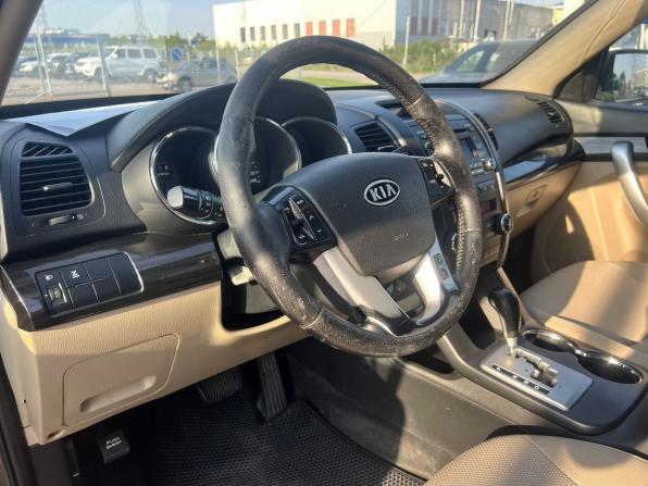 Kia Sorento II с пробегом 2011 года, цена 990 000 рублей, 315553 км, внедорожник, Автокод Объявления