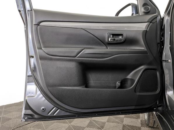 Mitsubishi Outlander III Рестайлинг 3 с пробегом 2019 года, цена 2 850 000 рублей, 48759 км, внедорожник, Автокод Объявления