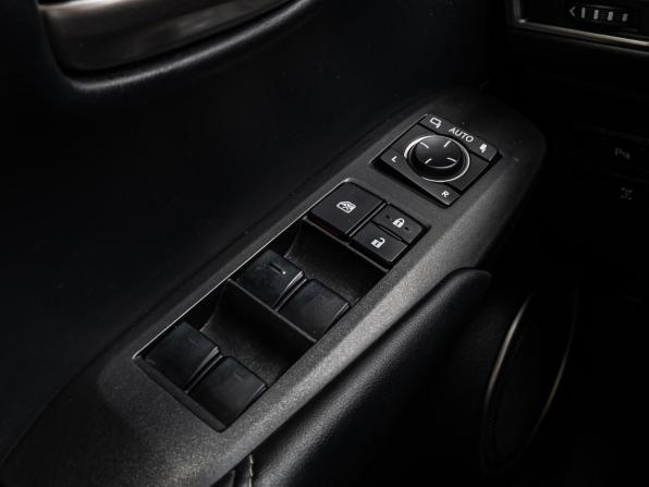 Lexus NX I с пробегом 2015 года, цена 2 290 000 рублей, 218196 км, внедорожник, Автокод Объявления