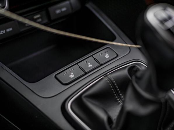 Kia Rio IV с пробегом 2018 года, цена 1 277 000 рублей, 85783 км, седан, Автокод Объявления