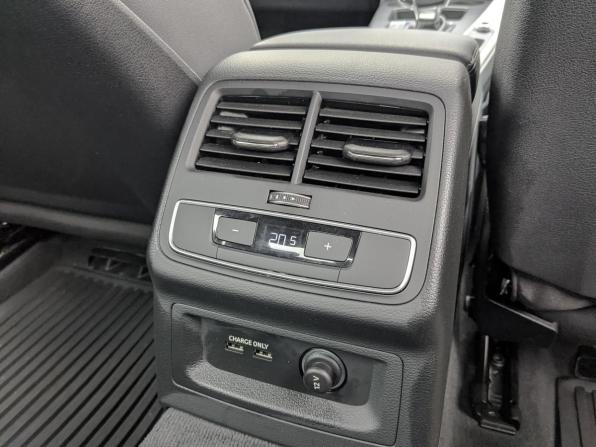 Audi A4 V (B9) Рестайлинг с пробегом 2022 года, цена 3 750 000 рублей, 44761 км, седан, Автокод Объявления