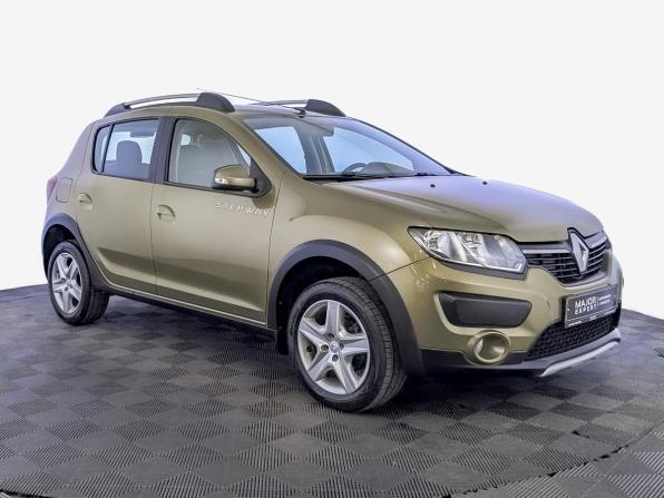 Renault Sandero II с пробегом 2015 года, цена 995 000 рублей, 50583 км, хэтчбек, Автокод Объявления