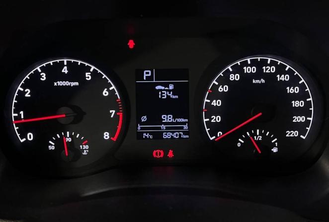 Hyundai Solaris II с пробегом 2018 года, цена 1 270 000 рублей, 68407 км, седан, Автокод Объявления