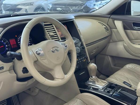 Infiniti FX II (S51) с пробегом 2009 года, цена 1 499 000 рублей, 250000 км, внедорожник, Автокод Объявления
