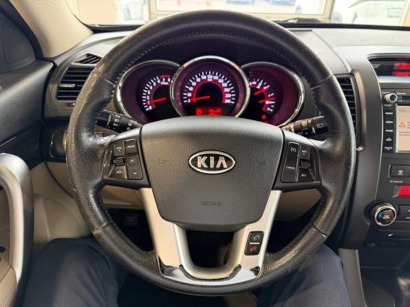 Kia Sorento II с пробегом 2011 года, цена 995 900 рублей, 274800 км, внедорожник, Автокод Объявления