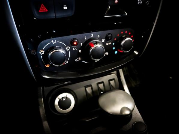 Nissan Terrano III (D10) с пробегом 2018 года, цена 1 375 000 рублей, 142282 км, внедорожник, Автокод Объявления