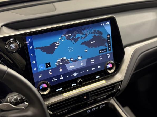 Lexus TX с пробегом 2025 года, цена 9 500 000 рублей, 8000 км, внедорожник, Автокод Объявления