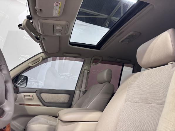 Toyota Land Cruiser 100 Series Рестайлинг 1 с пробегом 2004 года, цена 1 680 000 рублей, 323188 км, внедорожник, Автокод Объявления