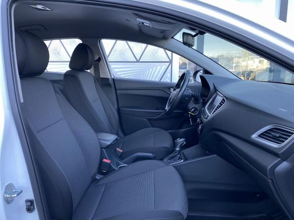Hyundai Solaris II с пробегом 2019 года, цена 1 399 000 рублей, 85388 км, седан, Автокод Объявления