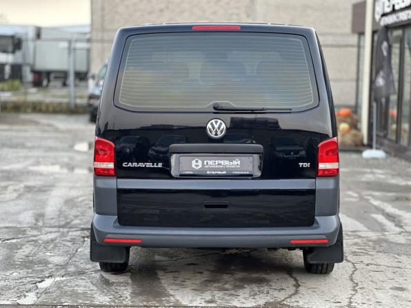 Volkswagen Caravelle T5 Рестайлинг с пробегом 2013 года, цена 2 470 000 рублей, 163000 км, минивэн, Автокод Объявления