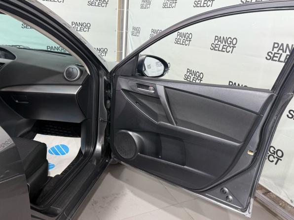 Mazda 3 II (BL) Рестайлинг с пробегом 2011 года, цена 821 000 рублей, 212000 км, седан, Автокод Объявления