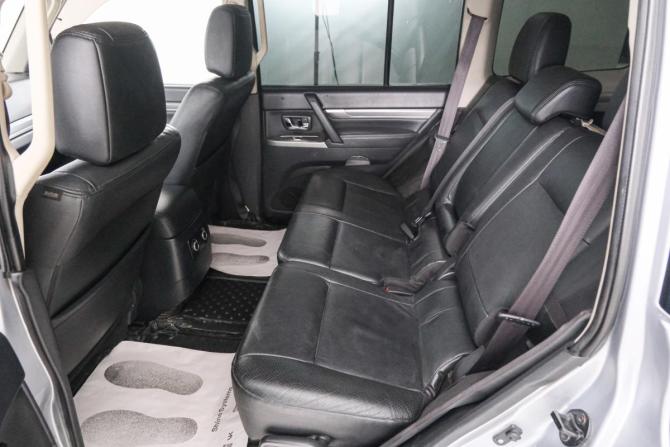 Mitsubishi Pajero IV Рестайлинг 1 с пробегом 2014 года, цена 2 599 000 рублей, 207500 км, внедорожник, Автокод Объявления