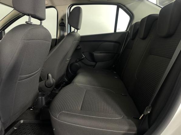 Renault Logan II Рестайлинг с пробегом 2022 года, цена 1 020 000 рублей, 132928 км, седан, Автокод Объявления