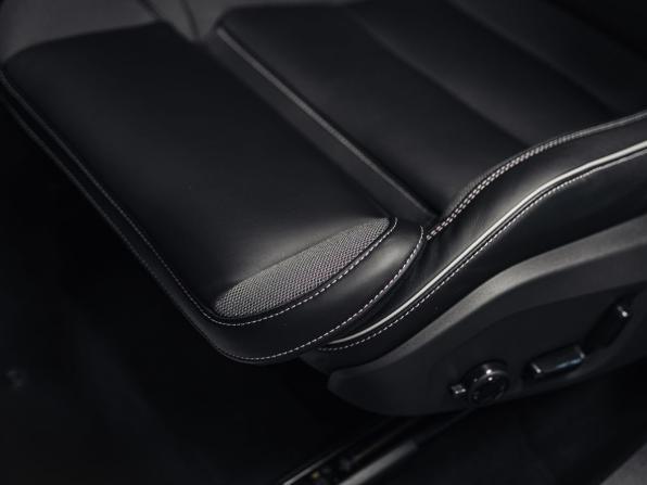 Volvo XC60 II Рестайлинг с пробегом 2024 года, цена 6 200 000 рублей, 60 км, внедорожник, Автокод Объявления