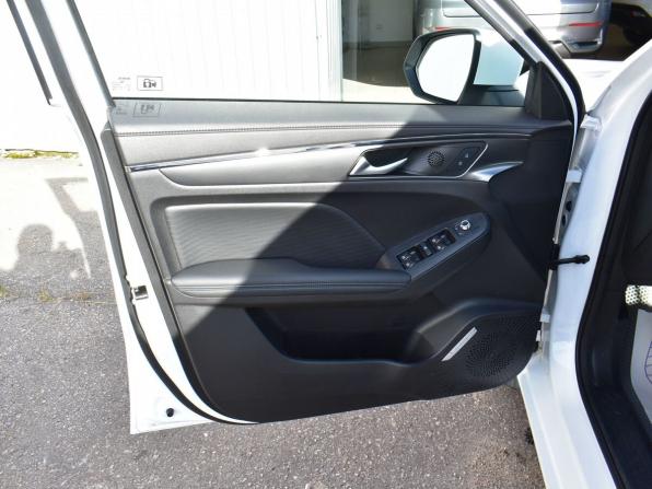 Haval Jolion I с пробегом 2023 года, цена 2 249 000 рублей, 40791 км, внедорожник, Автокод Объявления