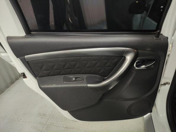 Renault Duster I Рестайлинг с пробегом 2016 года, цена 965 000 рублей, 170300 км, внедорожник, Автокод Объявления