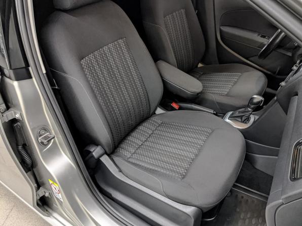 Volkswagen Polo V Рестайлинг с пробегом 2018 года, цена 1 310 000 рублей, 74114 км, седан, Автокод Объявления