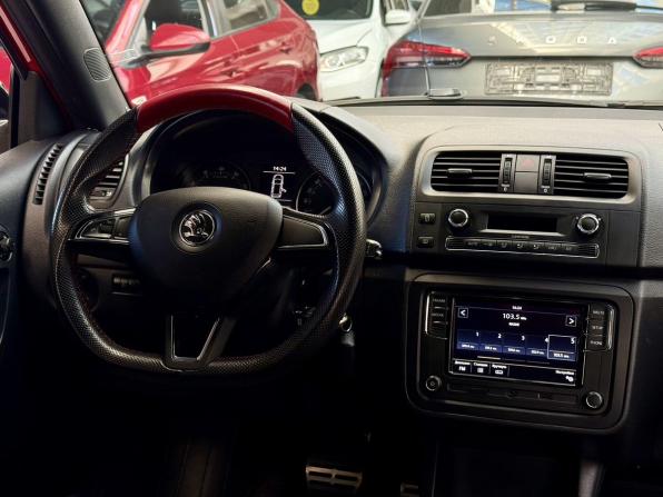 Skoda Fabia II Рестайлинг с пробегом 2014 года, цена 1 200 000 рублей, 65000 км, хэтчбек, Автокод Объявления