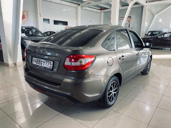 Lada (ВАЗ) Granta I Рестайлинг с пробегом 2022 года, цена 760 000 рублей, 97000 км, лифтбек, Автокод Объявления