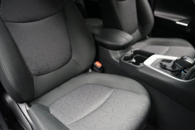 Toyota RAV4 V (XA50) с пробегом 2021 года, цена 3 680 000 рублей, 94571 км, внедорожник, Автокод Объявления