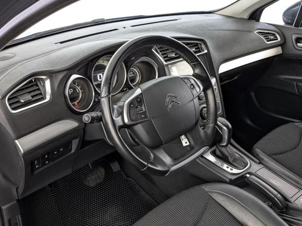 Citroen C4 II Рестайлинг с пробегом 2017 года, цена 1 100 000 рублей, 108242 км, седан, Автокод Объявления