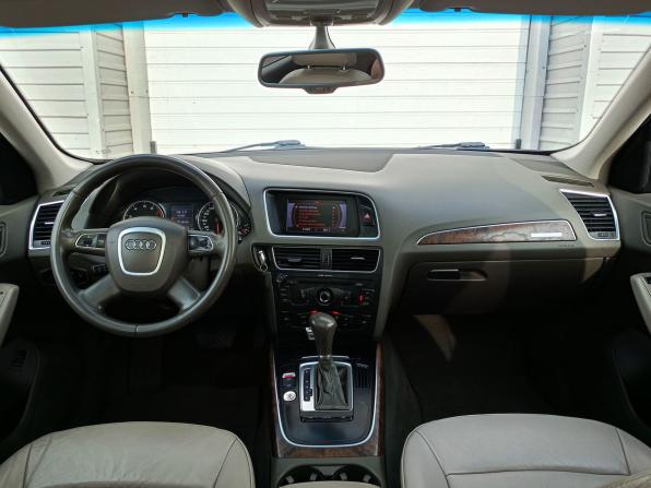 Audi Q5 I (8R) с пробегом 2009 года, цена 765 000 рублей, 240432 км, внедорожник, Автокод Объявления