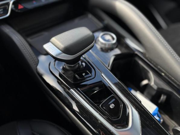 Geely Monjaro I с пробегом 2024 года, цена 3 150 000 рублей, 55000 км, внедорожник, Автокод Объявления