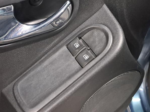 Renault Duster I Рестайлинг с пробегом 2016 года, цена 1 335 000 рублей, 95202 км, внедорожник, Автокод Объявления
