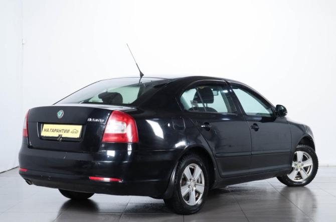 Skoda Octavia II (A5) Рестайлинг с пробегом 2011 года, цена 699 000 рублей, 340000 км, лифтбек, Автокод Объявления