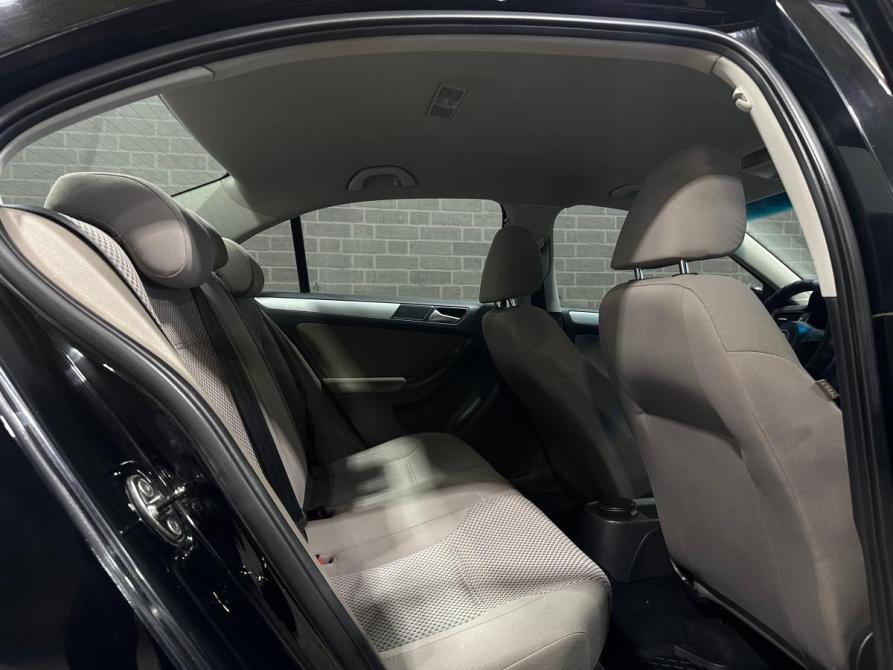 Volkswagen Jetta VI Челябинск  - изображение 5