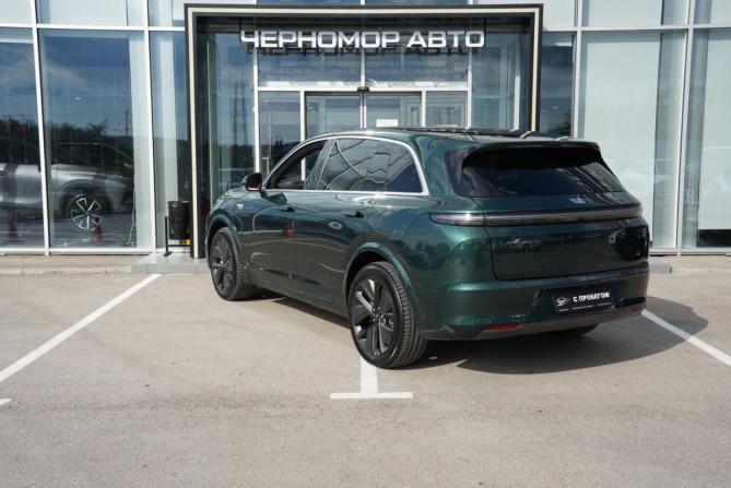 Li Auto (Lixiang) L7 I с пробегом 2023 года, цена 5 350 000 рублей, 93000 км, внедорожник, Автокод Объявления