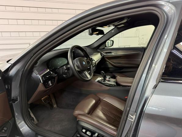 BMW 5 серии VII (G30/G31/G38) с пробегом 2019 года, цена 4 190 000 рублей, 152411 км, седан, Автокод Объявления