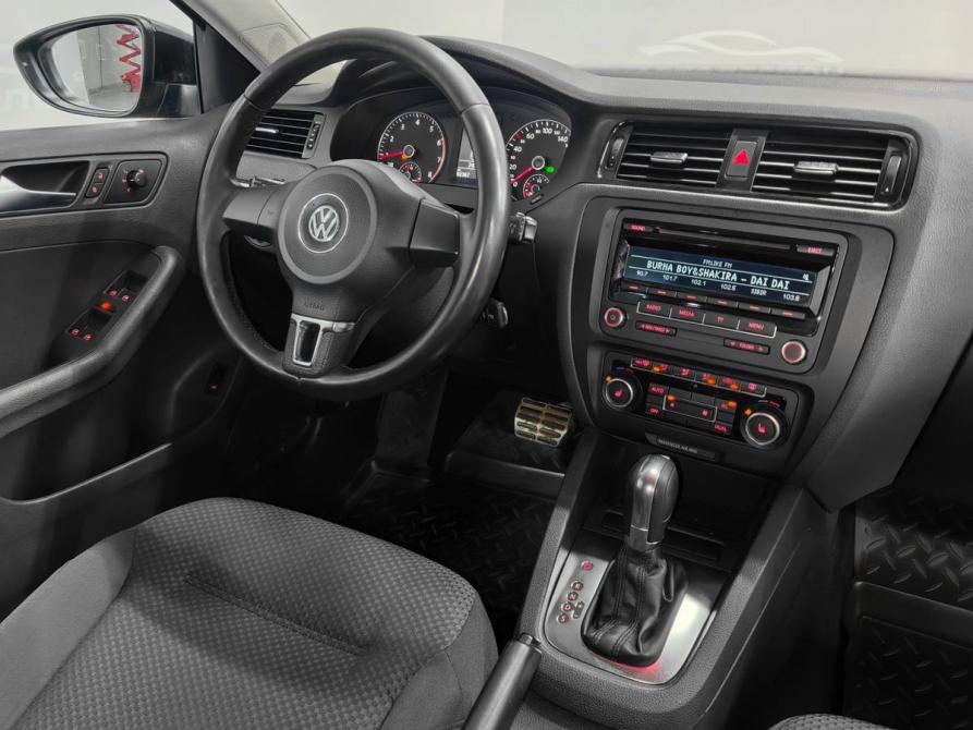 Volkswagen Jetta VI Новосибирск  - изображение 13