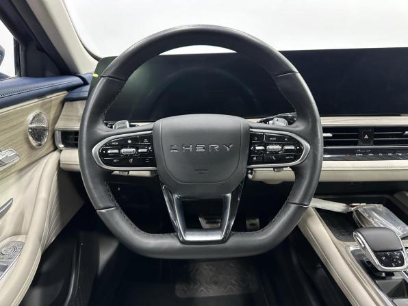 Chery Arrizo 8 с пробегом 2023 года, цена 2 030 000 рублей, 26990 км, седан, Автокод Объявления