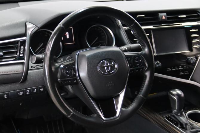 Toyota Camry VIII (XV70) с пробегом 2019 года, цена 2 835 350 рублей, 121015 км, седан, Автокод Объявления
