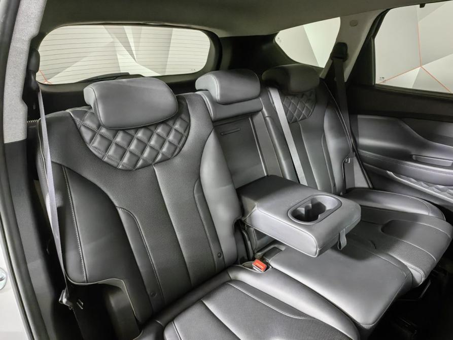 Hyundai Santa Fe IV Рестайлинг Москва  - изображение 17